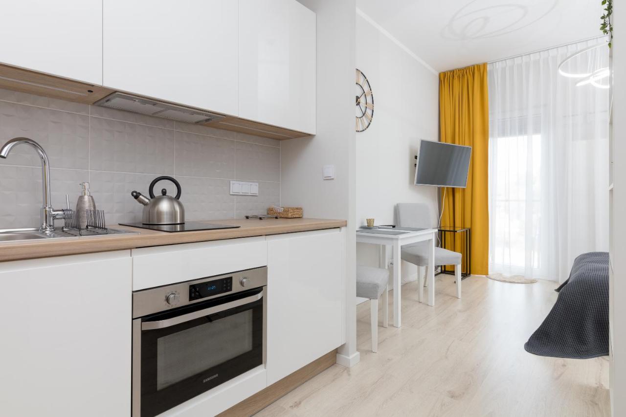 Apartamento Yellow Sunset Studio Varsovia Exterior foto