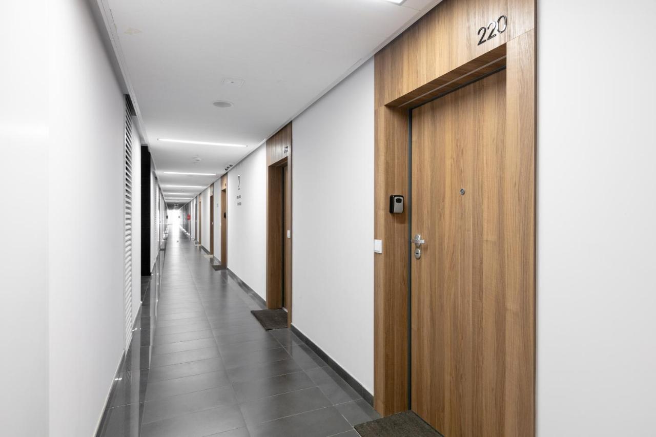 Apartamento Yellow Sunset Studio Varsovia Exterior foto